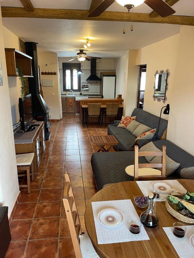 La Casita Del Pueblo * Fondon